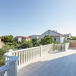 Kastel Stafilic 46 With Outdoor Swimmingpool