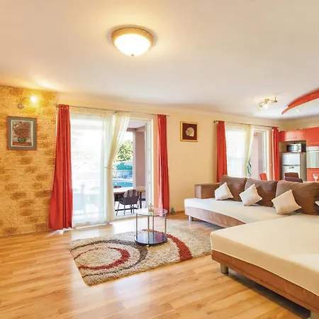 7 Bedroom Awesome In Kastel Stafilic Kastela