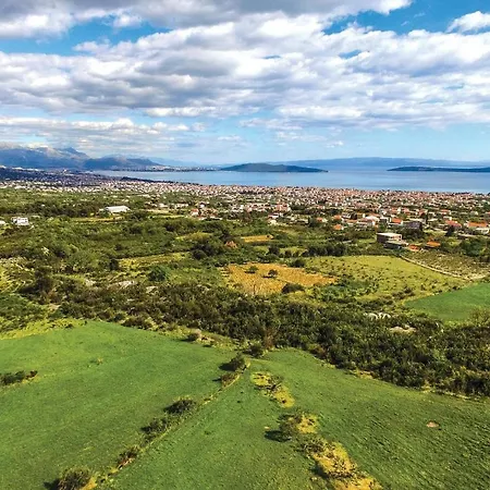 7 Bedroom Awesome In Kastel Stafilic * Kaštela