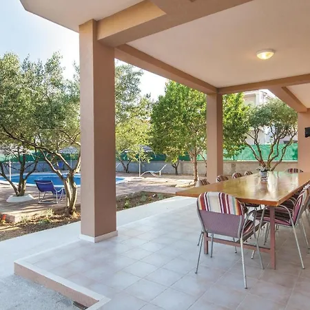 7 Bedroom Awesome In Kastel Stafilic * Kastela